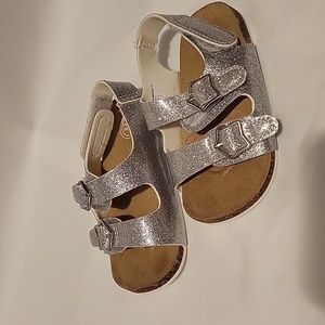 Girls sandals